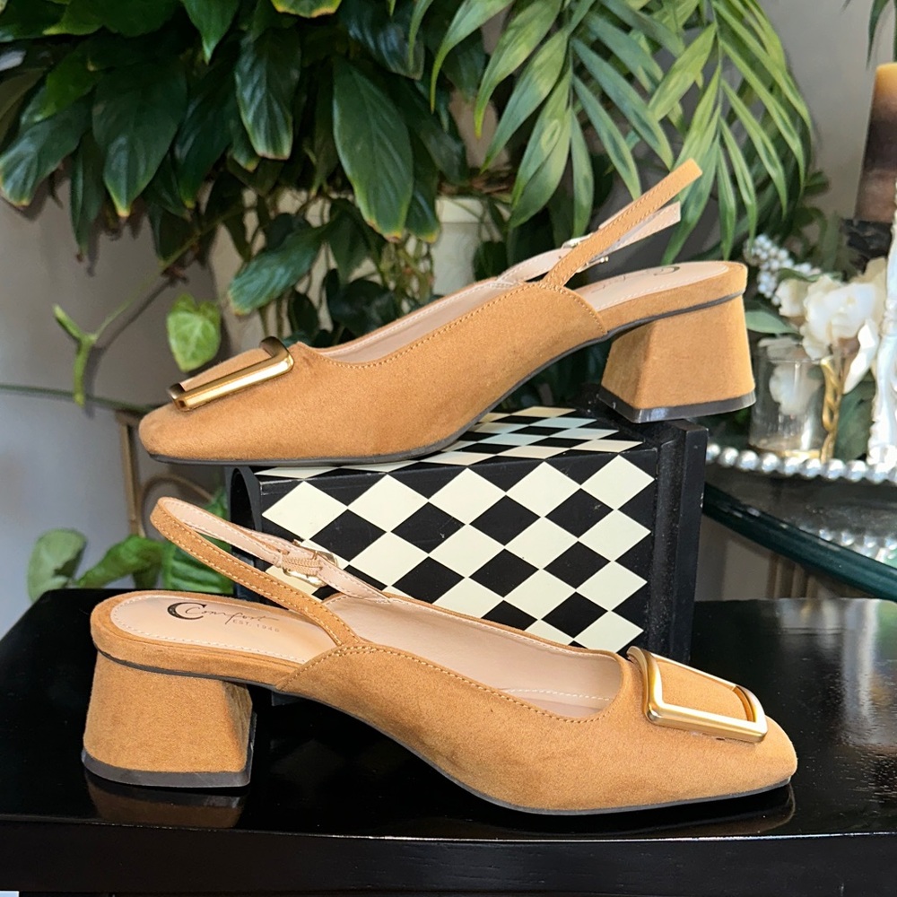 Chic Tan Slingback Heels with Gold Buckle NWOT